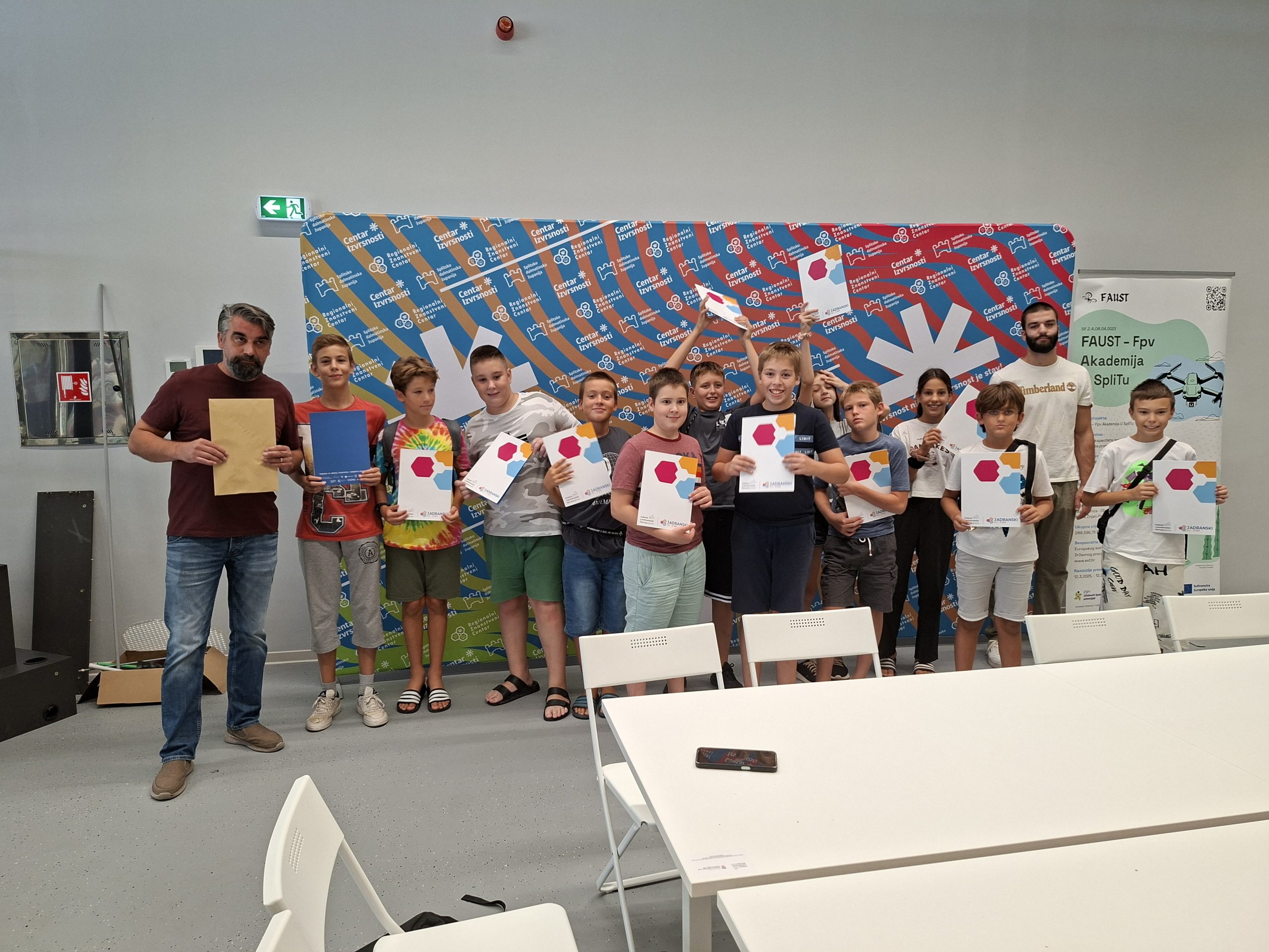 8. javni poziv roditeljima i djeci za uključivanje u projektne aktivnosti